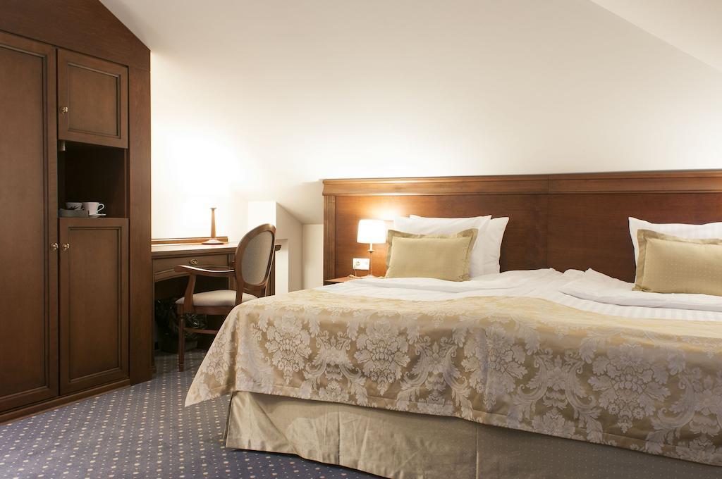 Hotel Splendor Бабиче Нове Экстерьер фото